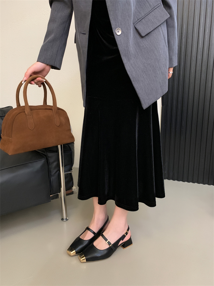 French Retro Chanel Style Chunky Heel Closed Toe Slippers for Women Autumn Versatile Black Office Backless Shoes - Image 2