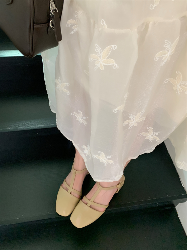 French Style Chunky Heel Mary Jane Shoes for Women 2024 Autumn New Open Toe Hollow Design Low Top Casual Shoes - Image 4