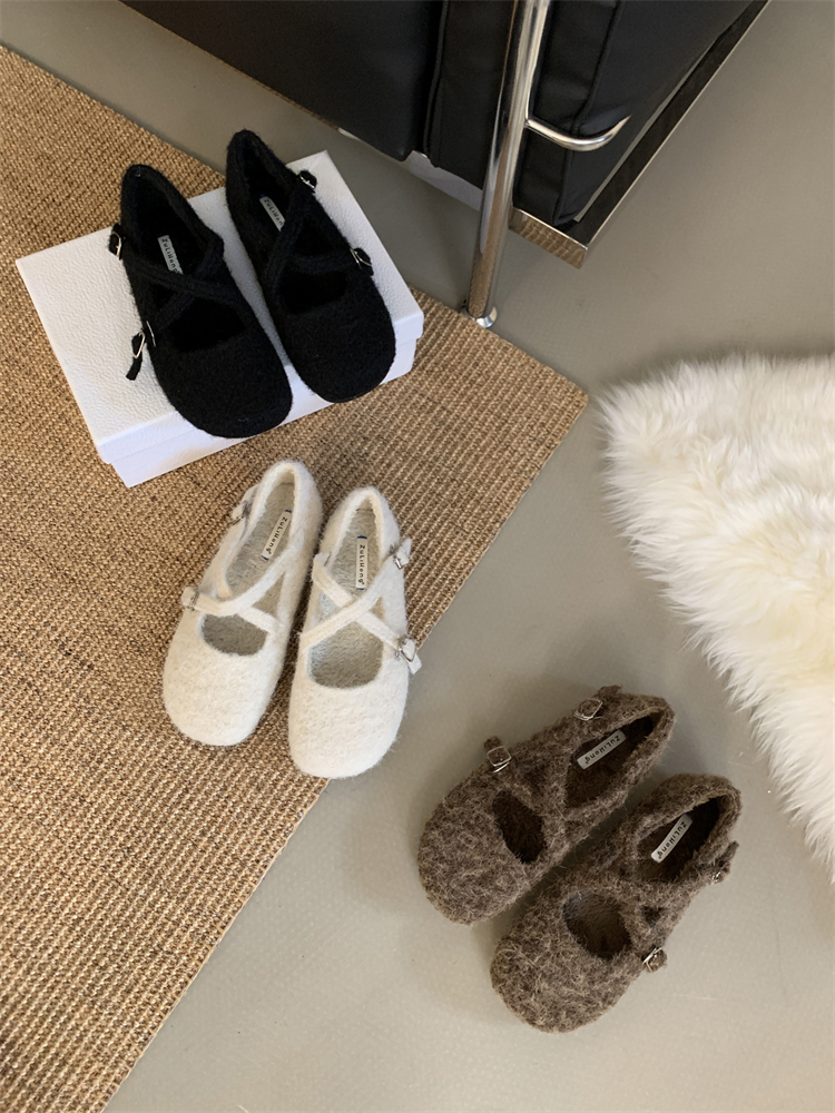 Vintage Velvet Mary Jane Shoes for Women 2024 Winter Lined Cross Strap Fluffy Flat Shoes