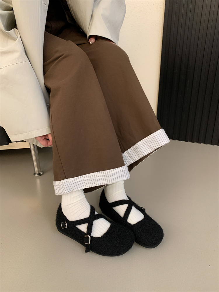 Vintage Velvet Mary Jane Shoes for Women 2024 Winter Lined Cross Strap Fluffy Flat Shoes - Image 3